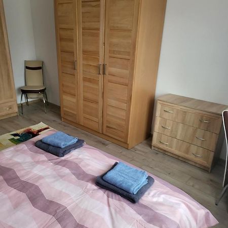 Apartament In Bucovina, Campulung Moldovenesc, Impecabil . Apartment Exterior photo