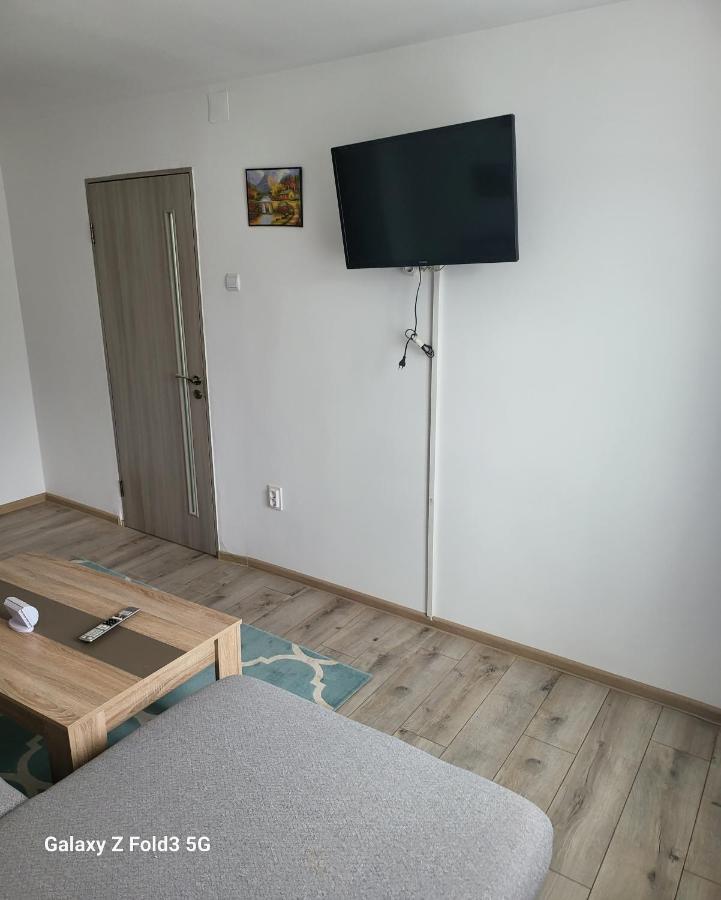 Apartament In Bucovina, Campulung Moldovenesc, Impecabil . Apartment Exterior photo
